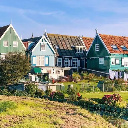 Comfi Houseboat Maatrollie In Close To Amsterdam بوتيل