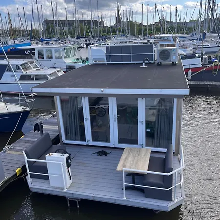 Botel Comfi Houseboat Maatrollie In Close To Amsterdam